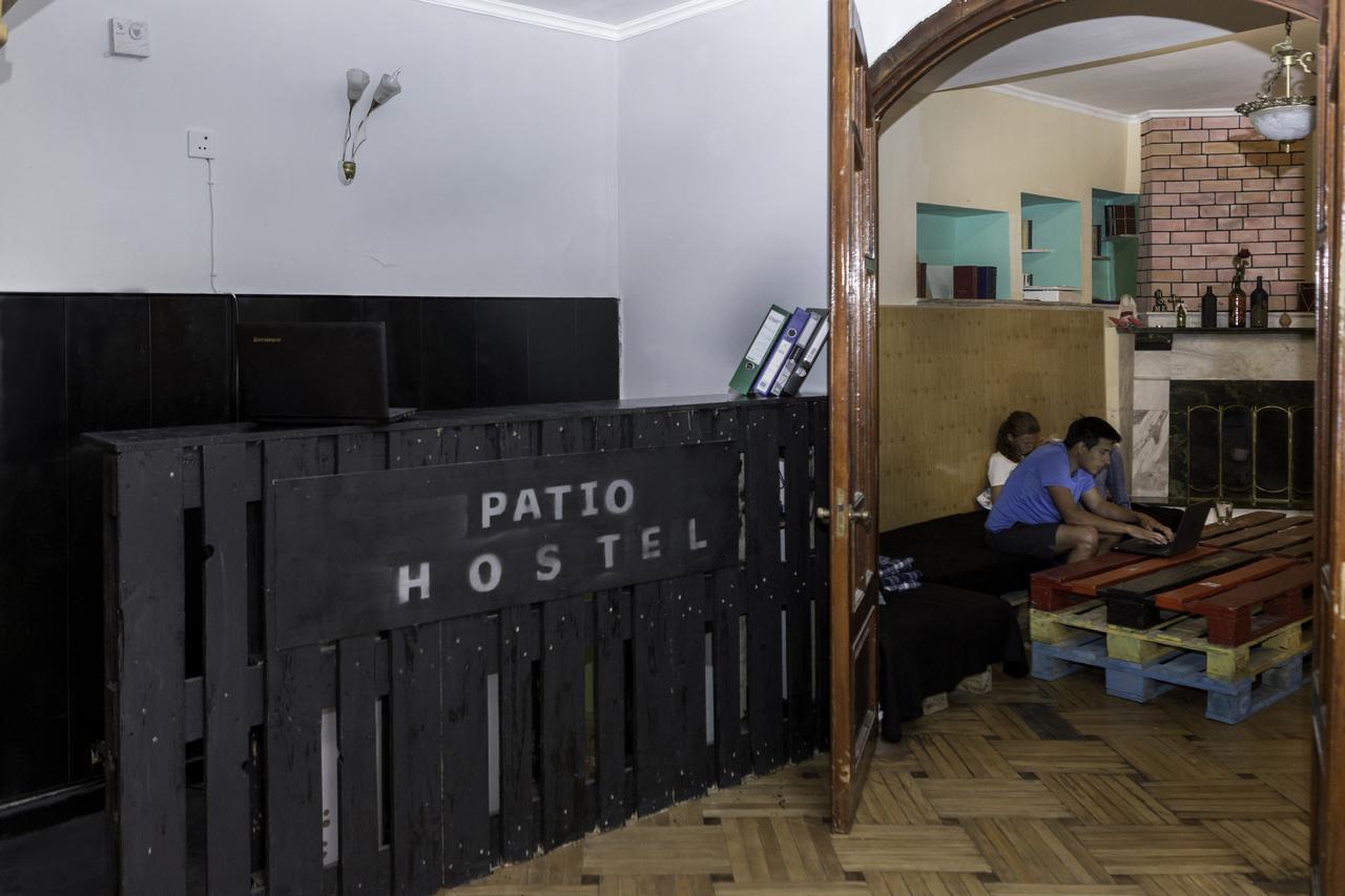 Patio Hostel Tbilisi ภายนอก รูปภาพ