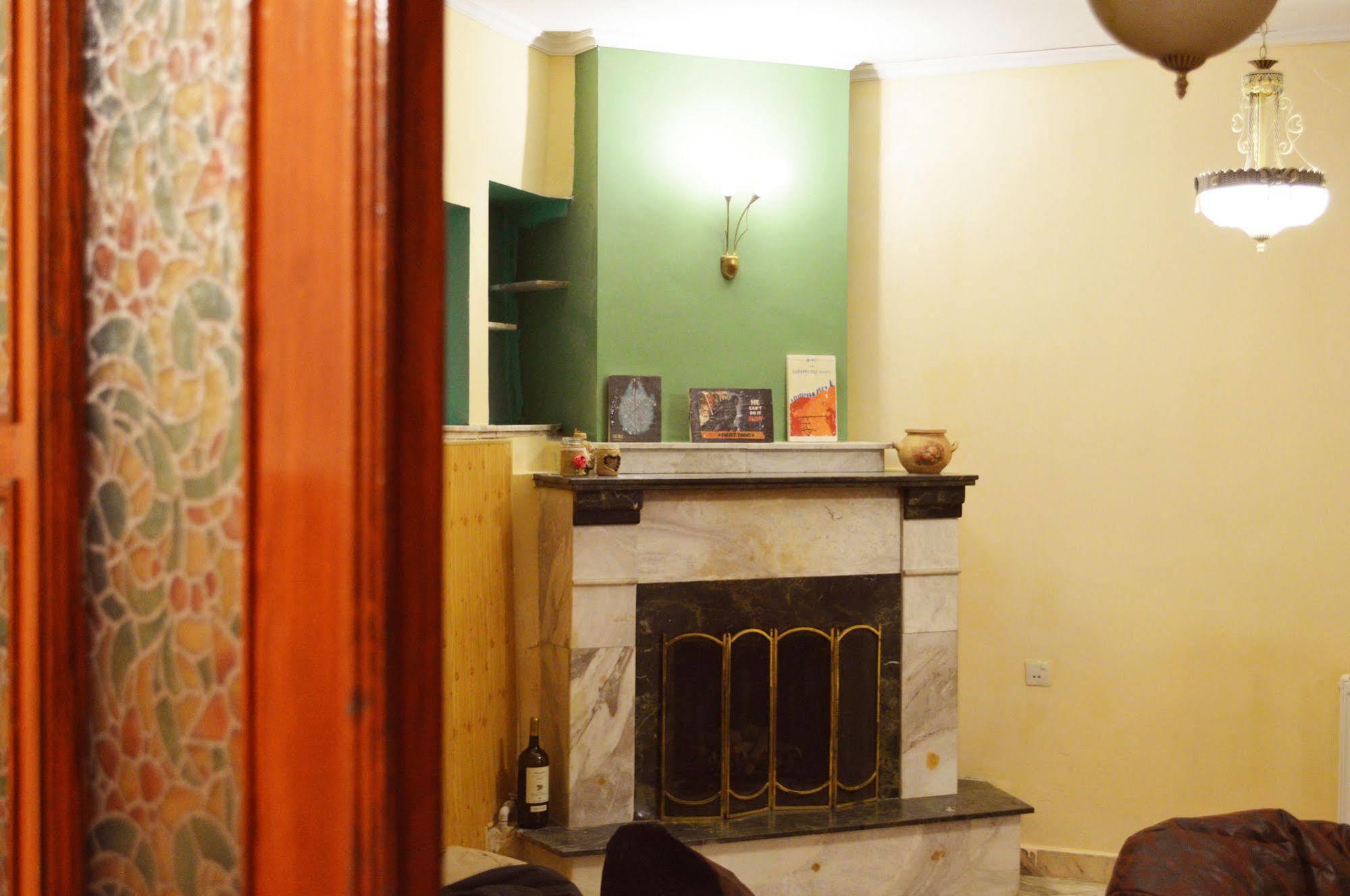 Patio Hostel Tbilisi ภายนอก รูปภาพ